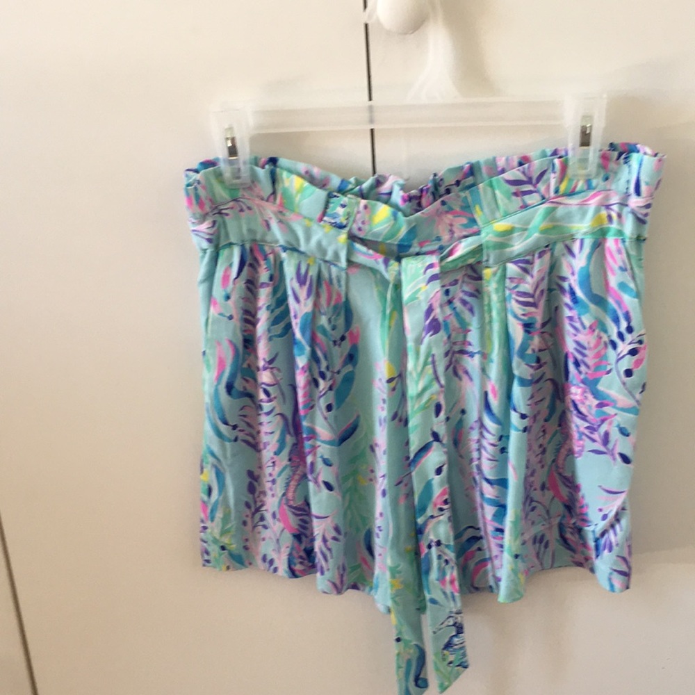 Lilly Pulitzer used size 4 shorts